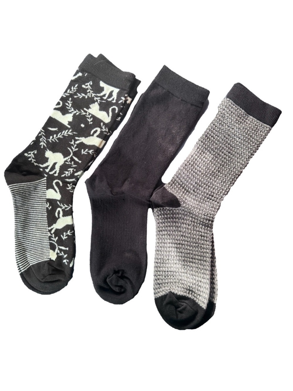 A New Day Women’s Crew Socks 3 Pack Black Cat Solid Knit Shoe Size 4-10